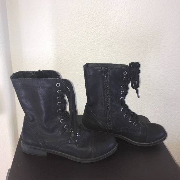 Black mid calf high combat boots - Picture 3 of 3